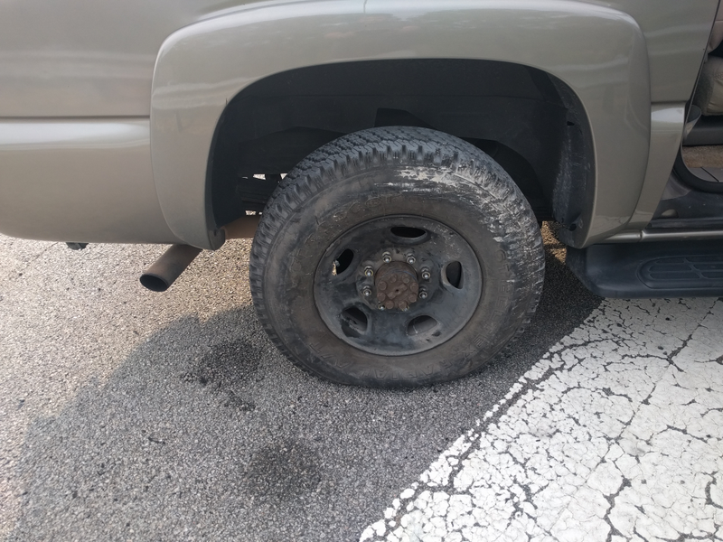 Illustration for article titled Update: Update: FUCK ALLSTATE WITH A SPIKED UTILITY POLE